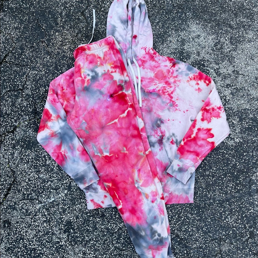 R&B Nike Tie Dye Sweatsuit Set